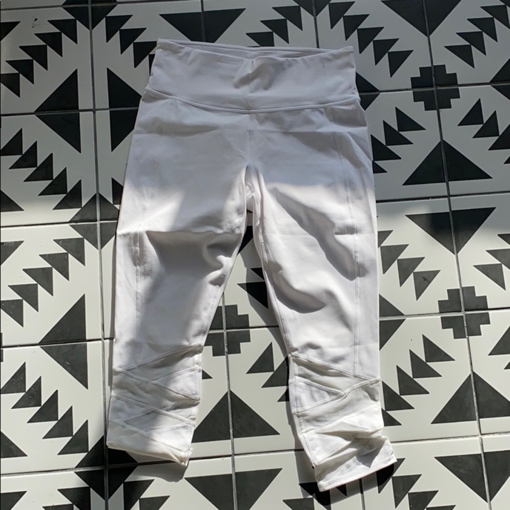 Athleta white crop leggings